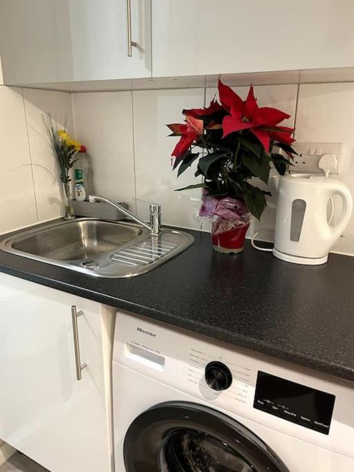 Lovely Flat In Heart Of لندن المظهر الخارجي الصورة